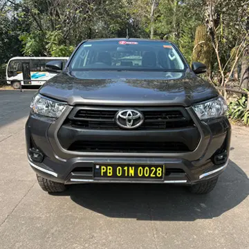 Toyota Hilux 2.8L 4x4 MT Diesel