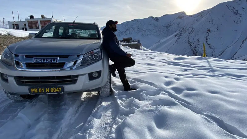 Self Drive Car for Leh